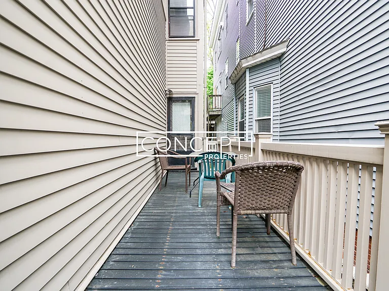 9 Story St — Photo 17