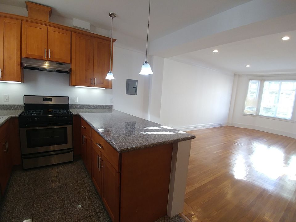 1st image of 425 Hyde St APT 41
