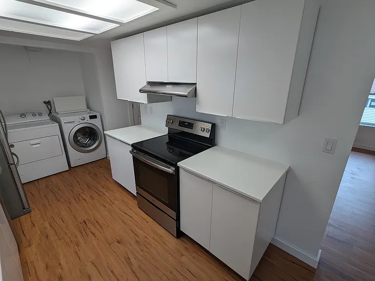 3484 S Bryant St — Photo 3