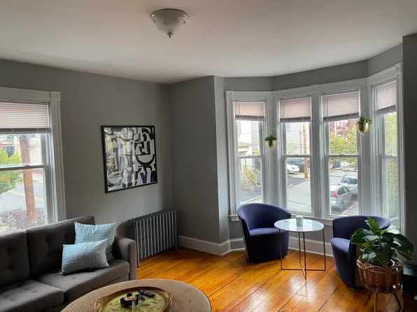34 Hope St #2, Providence, RI 02903