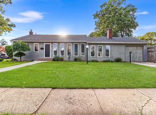 1768 Seaman Dr, Merrick, NY 11566