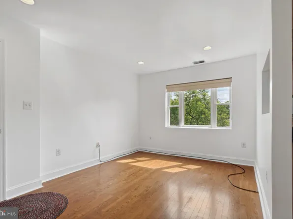 1320 Missouri Ave NW APT 301, Washington, DC 20011