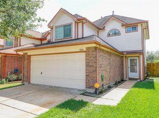9284 Kingsflower Cir, Houston, TX 77075