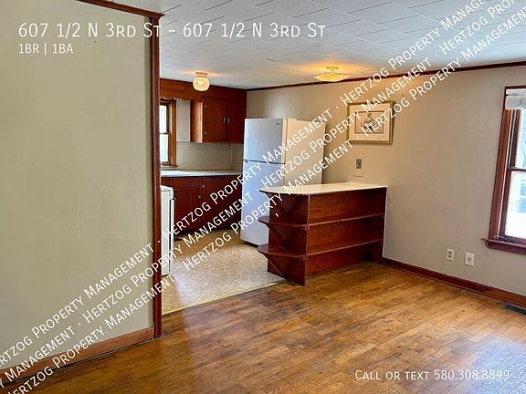 2nd image of 607 1/2 N 3rd St