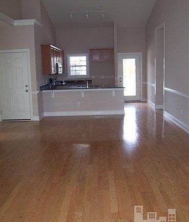 5th image of 403 Moonsnail Place #21A