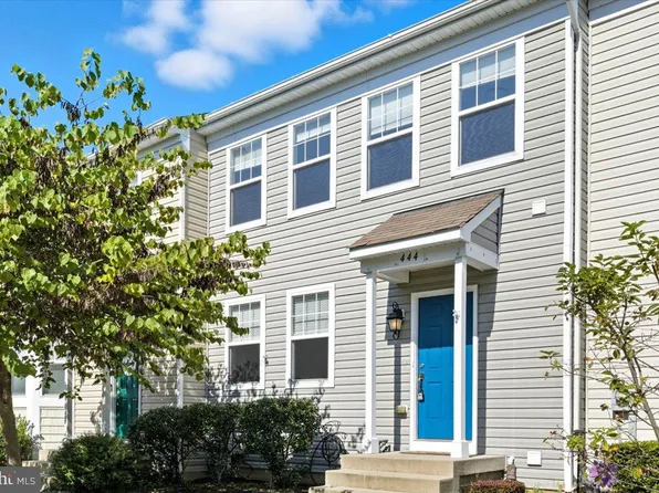 444 English Oak Ln, Prince Frederick, MD 20678