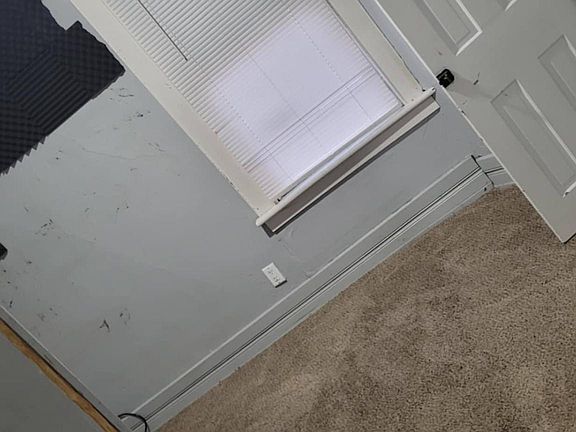 Unit Photo