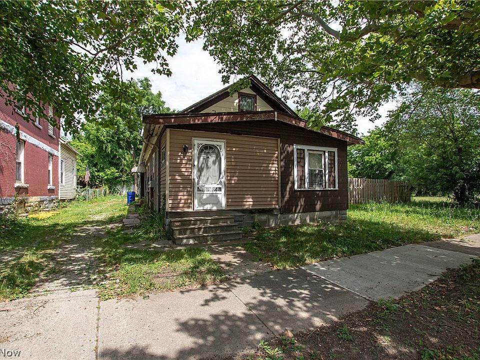 1st image of 5743 Portage Ave