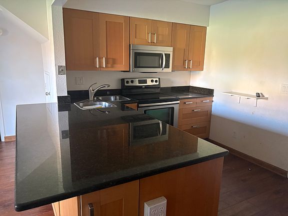 3rd image of 4901 S Calle Los Cerros Dr Unit 117