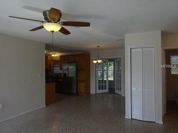 4th image of 5828 Richard Pl