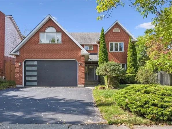 599 Beechwood Dr, Waterloo, ON N2T 1Z4
