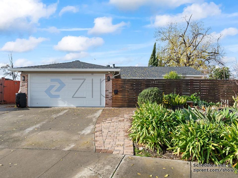 1st image of 2831 Petunia Ct