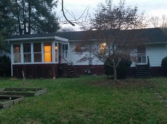 2nd image of 816 W Pine St