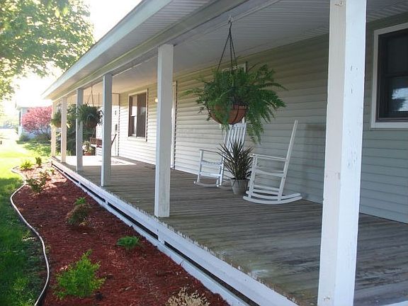 2nd image of 1092 S County Road 600 W