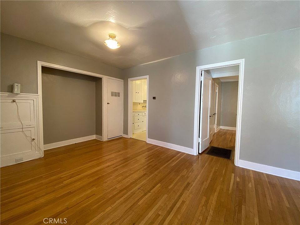 1st image of 1714 Gillette Cres #1714C