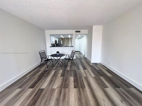 4th image of 2931 SW 87th Ter APT 1917