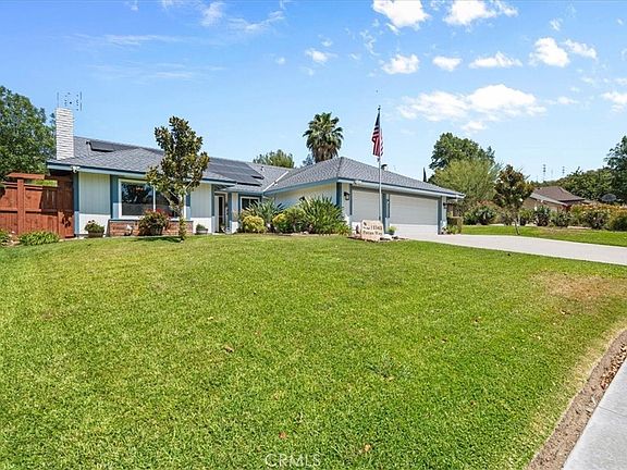 3rd image of 11563 Pecan Way