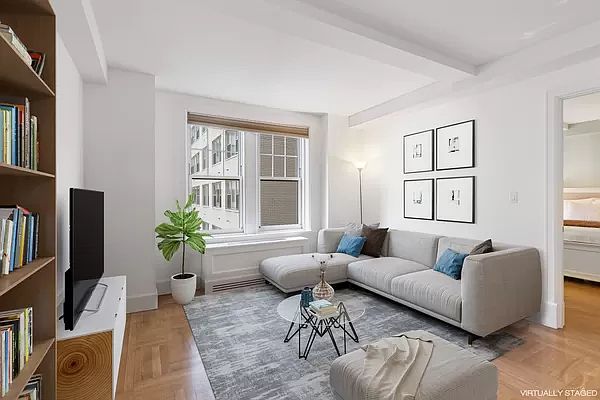 1st image of 27 W 72nd St #715