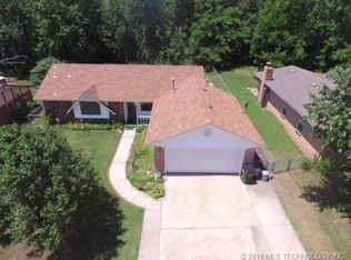 2014 S Bixby St, Sapulpa, OK 74066