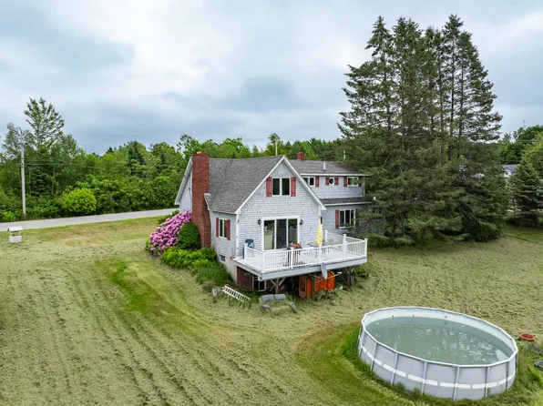 506 Blackstream Road, Hermon, ME 04401