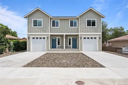 527 S Canterbury Ln Photo 1