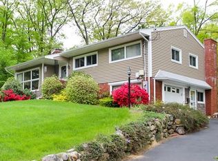 25 Forbes Ave, Burlington, MA 01803