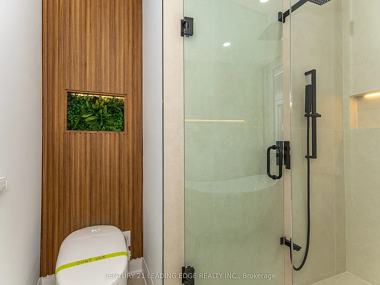 12 Marigold Ave — Photo 22