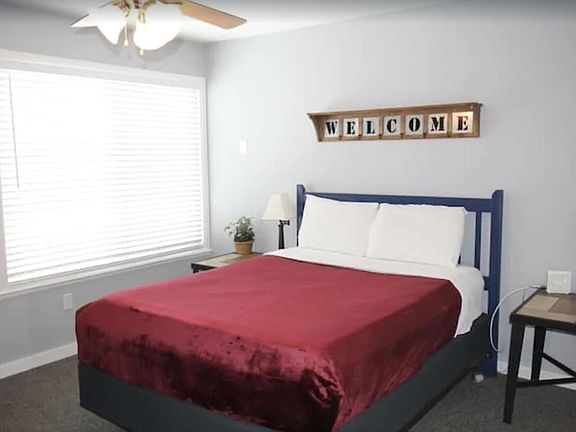 4th image of 110 S Park Ave APT 113
