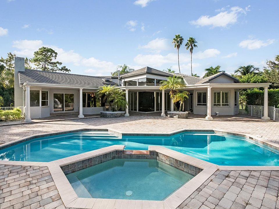 1st image of 7525 NW 50th Ct