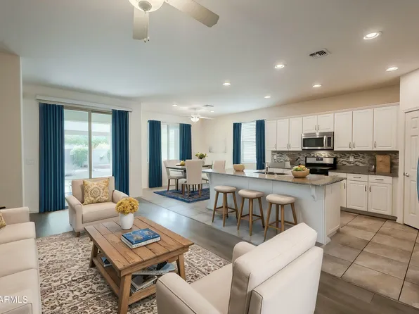 7225 W JONES Avenue, Phoenix, AZ 85043