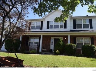 2727 Post Meadows Dr, O'Fallon, MO 63368
