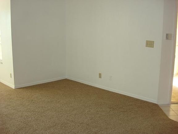2nd image of 643 Vista Isles Dr APT 1826