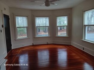 26 Parkside Ave FLOOR 1, Pawtucket, RI 02861