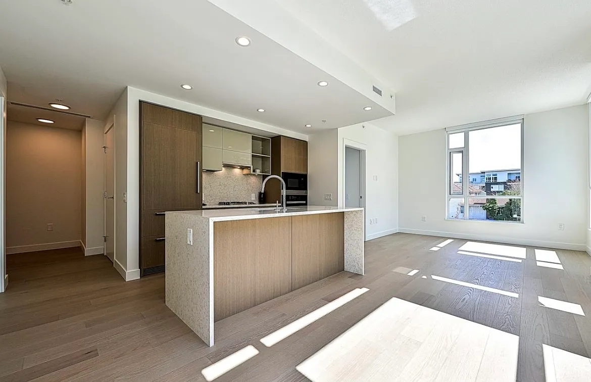 2 bed, 910 sqft, $3,800 — Photo 2