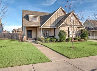 1219 Chancery Ln, Cave Springs, AR 72718