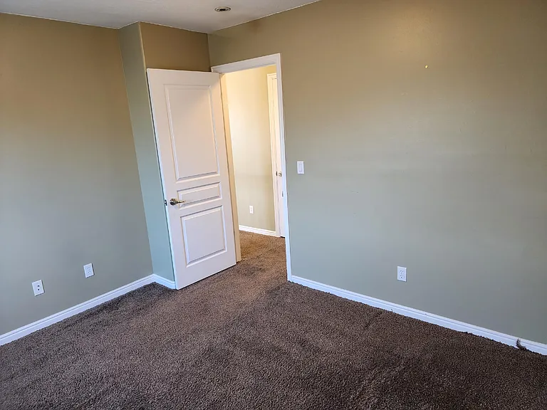 1193 N 1285 W — Photo 18