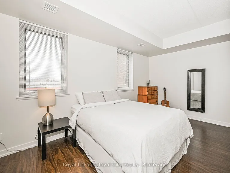 5 Gordon St #211 — Photo 7