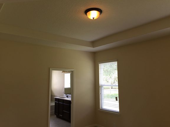 3rd image of 962 Marci Dr.