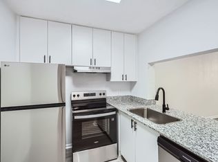 Vista Shores, Miami, FL 33150