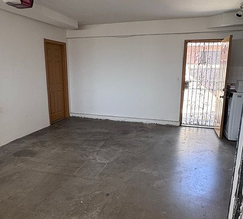 4th image of 5224 N Muscatel Ave