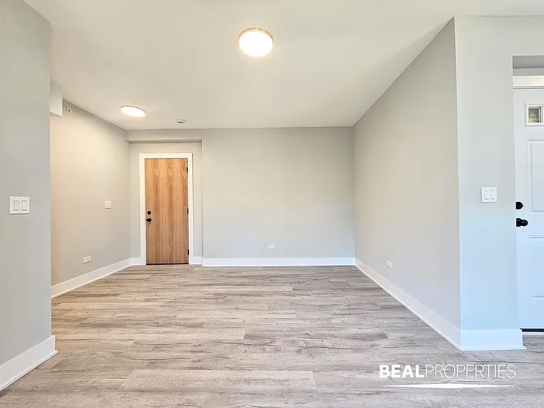 1133-1139 Oak Ave — Photo 24