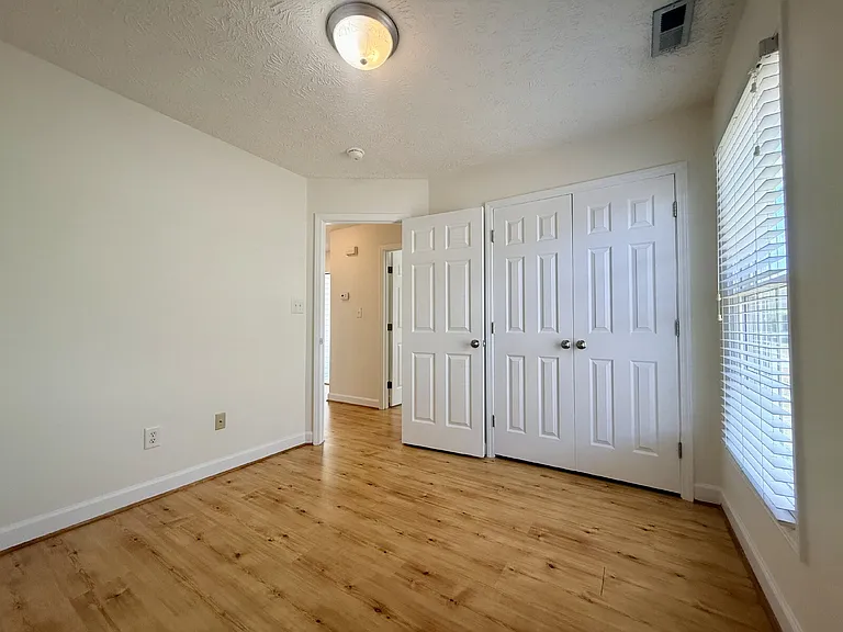 3019 Burton Dr — Photo 15