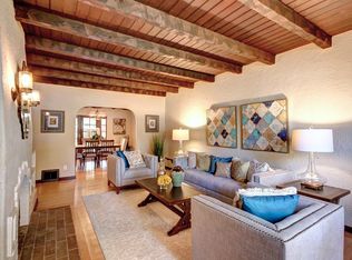 2707 Land Park Dr, Sacramento, CA