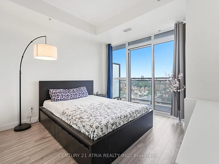128 King St N #1003 — Photo 20