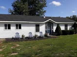 74 Tate Rd, Corinth, ME 04427