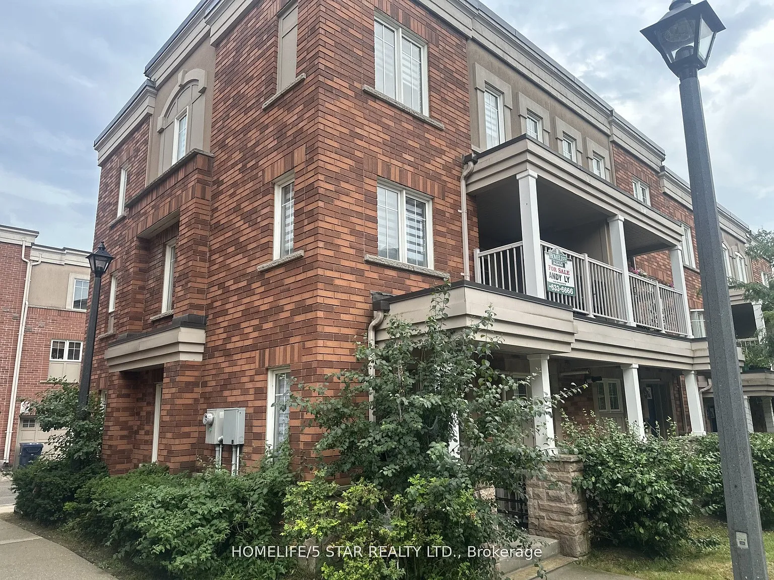 3 bed, $3,100 — Photo 1