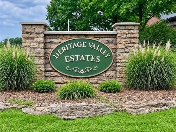 313 Heritage Valley Dr, New Haven, MO 63068