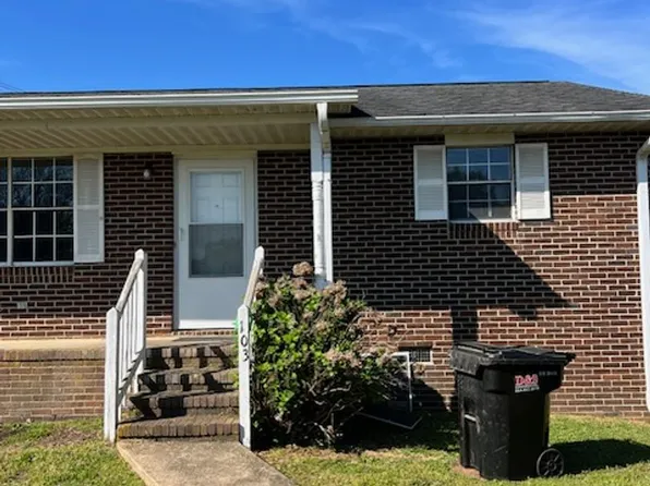 101 & 103 Teakwood Dr, Anderson, SC 29625