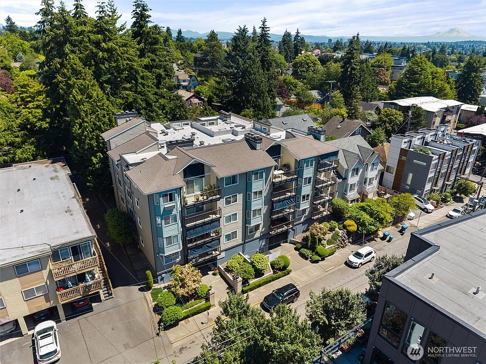 1st image of 8720 Phinney Avenue N #21