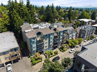 Phinney Ridge Condominiums, Seattle, WA 98103